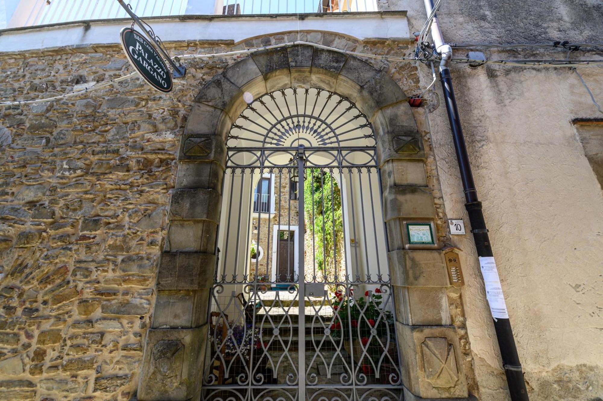 Palazzo Gargano Hotel Prignano Cilento Eksteriør billede