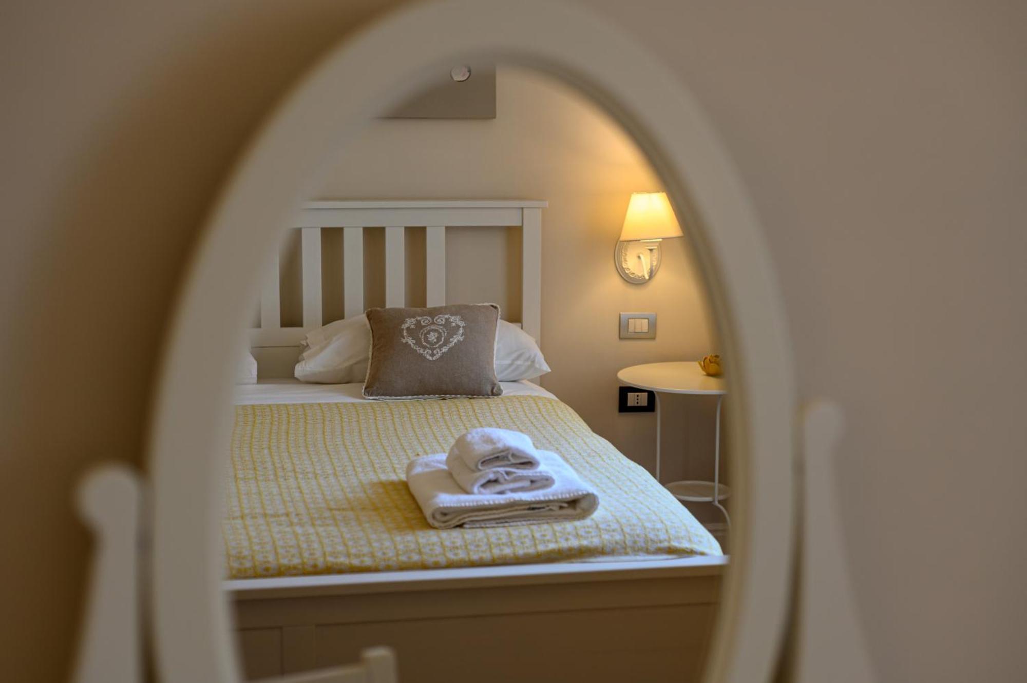 Palazzo Gargano Hotel Prignano Cilento Eksteriør billede